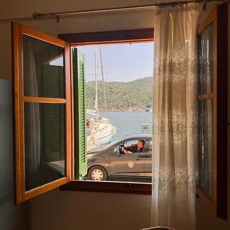 Sea Side شقة